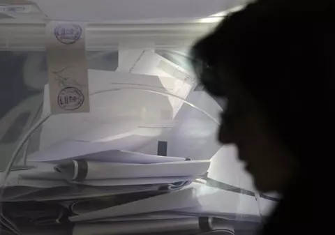 Victorie pentru conservatori în alegerile din Bulgaria, dar formarea unui guvern stabil rămâne o himeră