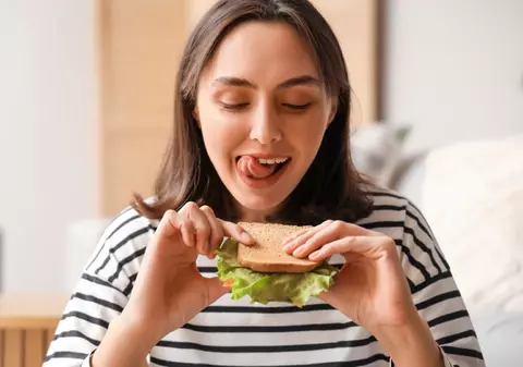 Câtă pâine poţi mânca pe zi ca să nu te îngraşi