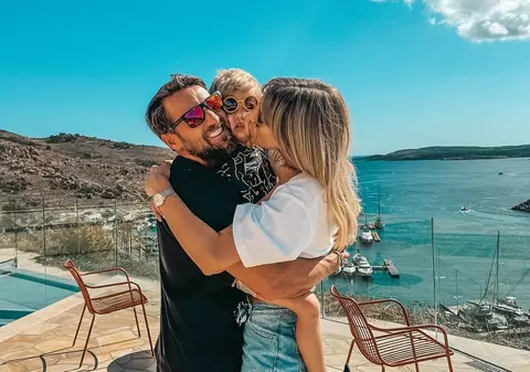 Dani Oțil a fost vizitat în Malta de Gabriela Prisăcariu și fiul lor: „Ne-a fost așa dor”. Imagini adorabile cu Tiago