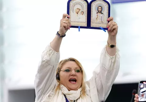 Candidatura Dianei Șoșoacă la alegerile prezidențiale, respinsă a doua oară, de data aceasta de BEC. Diana Șoșoacă: „Luptăm până la capăt”