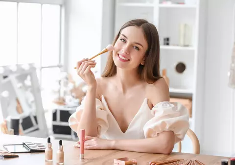 Sute de produse cosmetice din Europa conțin substanțe interzise. Sănătatea consumatorilor, în pericol