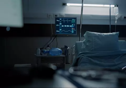 Moarte suspectă a unui tânăr român din Italia. Familia dă vina pe medici