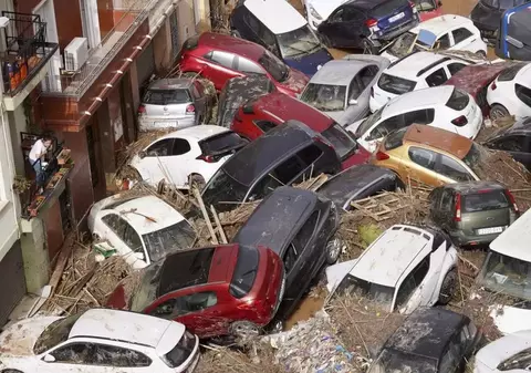 A fost emisă o nouă „alertă roșie” în Spania, tot în regiunea Valencia. Sunt așteptate furtuni „foarte intense”