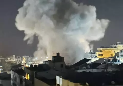 Israelul a bombardat sediul unei televiziuni libaneze „apropiate de Hezbollah” | VIDEO 