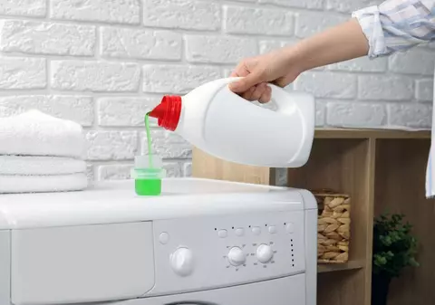 La ce mai poţi folosi detergentul de rufe