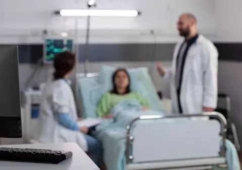 Un medic român din Germania cere protejarea colegilor din țară: „De când profesez, nu am avut nici măcar o plângere din partea pacienților. Nu pentru că sunt un geniu”