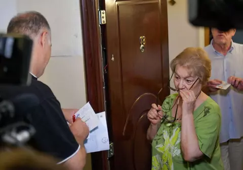 Un poștaș din Iași, care a păstrat pensiile unor oameni, ar putea scăpa de pedeapsă