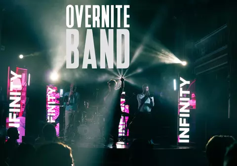 Overnite Band: Trupa de nuntă perfectă pentru un eveniment diferit