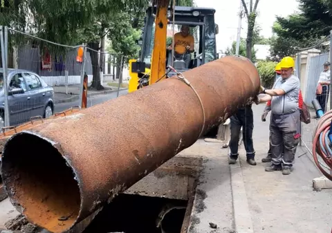 Peste 1.100 de blocuri din București au rămas fără apă caldă și căldură din cauza unei avarii în Grozăvești