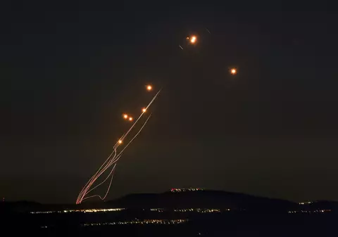 Ce sunt și cum funcționează sistemele israeliene „Irone Dome”, „Praștia lui David” și „Arrow” 2 și 3?