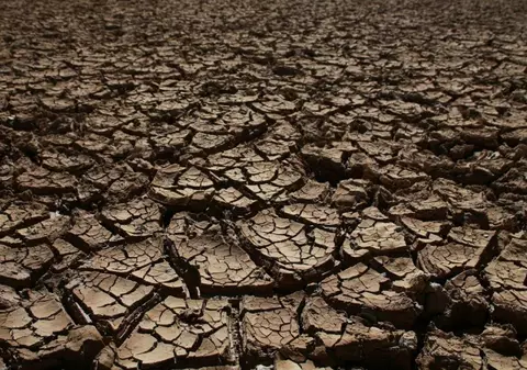 Raport alarmant: omenirea dezechilibrează ciclul apei pentru prima dată în istorie. Criza amenință 50% din producția globală de alimente