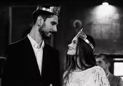 Discuția pe care au avut-o Theo Rose și Anghel Damian din cauza unei postări pe internet a unei domnișoare: „M-am jucat cu el, așa”