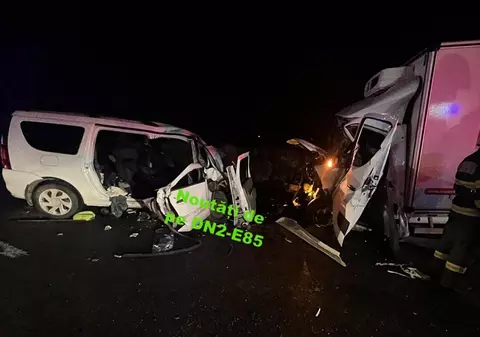Trei morți și cinci răniți, într-un accident pe DN 2, la Sascut, în județul Bacău