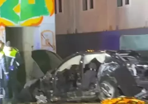 Un șofer de 22 de ani a murit pe șoseaua București- Ploiești, unde s-a izbit violent de pasarela de la Academia de Poliție