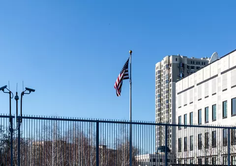 Alertă de raid aerian la Kiev. SUA și alte țări și-au închis ambasadele: decizia luată de România