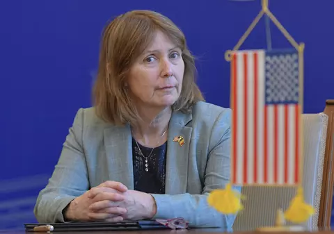 Ambasadoarea SUA în România, după turul întâi al alegerilor prezidențiale: „Rusia nu le oferă vecinilor securitate sau prosperitate”