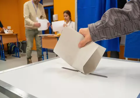 CCR nu a fixat un termen de renumărare a voturilor din primul tur al alegerilor prezidențiale  - Surse. Care este termenul stabilit de BEC