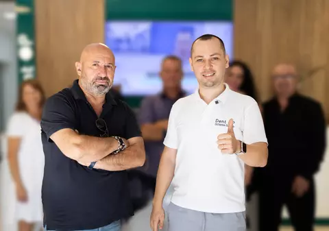 Chef Cătălin Scărlătescu gătește pentru pacienții DentOP alături de Dr. Cazacu Corrado