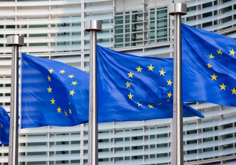 Comisia Europeană cere Guvernului României tăierea investițiilor, anunță vicepremierul Tanczos Barna. Libertatea a publicat lista „găurilor negre” din buget ocolite de măsurile de austeritate