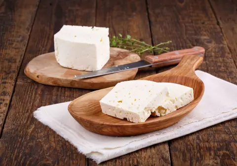 Cum poți să desărezi brânza?