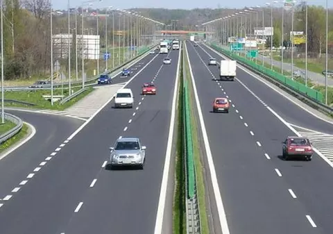 Aeroportul Timișoara va fi legat de Autostrada Vestului printr-un drum expres. Proiectul de construire a șoselei a fost deblocat