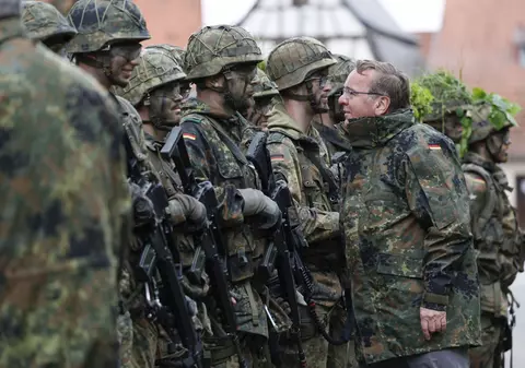 Boris Pistorius insistă ca Germania să-și crească bugetul apărării: „Dacă Putin atacă, trebuie să fim pregătiți”