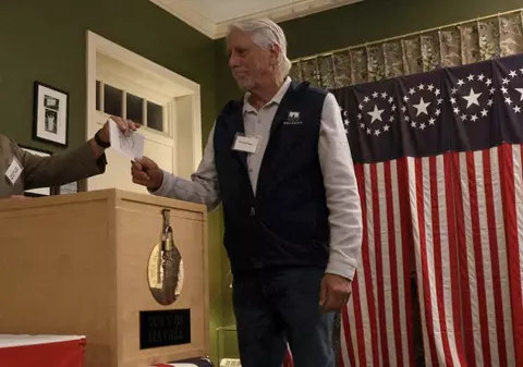 Alegeri SUA 2024. Prima secție de votare s-a închis. Doar șase americani au avut drept de vot în Dixville Notch