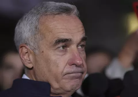 Medicii din Iași demontează teoria „firului divin" a lui Călin Georgescu: „O aberație"