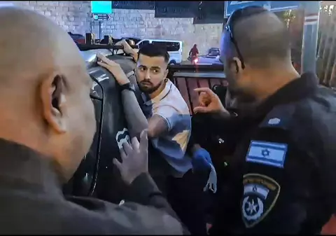 Poliția israeliană a intrat într-un domeniu francez din Ierusalim și a arestat doi jandarmi în timpul vizitei ministrului de externe Jean-Noël Barrot | VIDEO