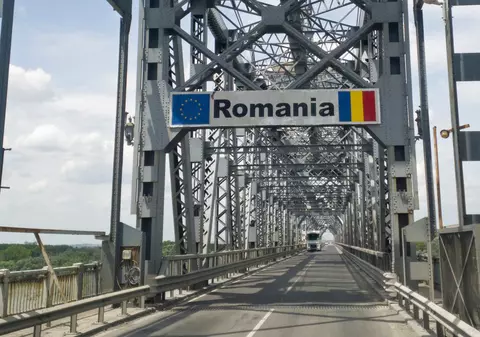 Românii merg să-și cumpere țigări mai ieftine din Bulgaria, după intrarea în Schengen