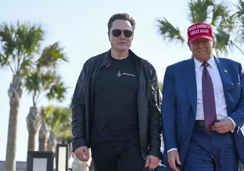 Ce vor câștiga afacerile lui Elon Musk din apropierea sa de Donald Trump? Cel mai bogat om din lume deține acum o influență uriașă asupra celui mai puternic lider - și asupra guvernului SUA