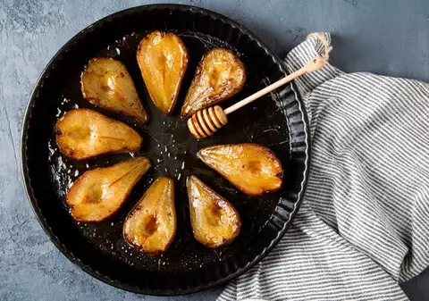Reţete de pere caramelizate - un desert delicios și rapid