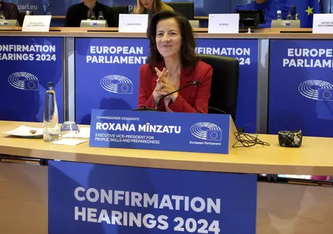 Roxana Mînzatu, blocată în noua Comisie Europeană după ce europarlamentarii au refuzat avizarea a 6 vicepreședinți