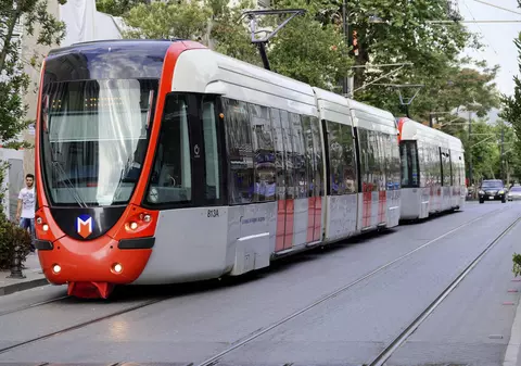 Șomerii din Istanbul beneficiază de transport public gratuit. Prețul unui bilet de autobuz a crescut de cinci ori în ultimii cinci ani