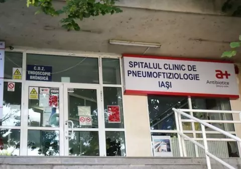 Un spital din Iași a fost amendat după ce un brancardier a murit în timp ce transporta un pacient. Angajatul avea o alcoolemie de 1,71 grame la mie
