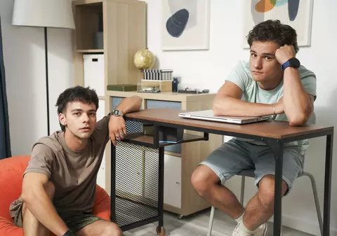 Bogdan și Ștefan Iancu, frați în viața de zi cu zi, dar și serialul „Ana, Mi-ai fost scrisă în ADN”: „Am fost amândoi încântați”