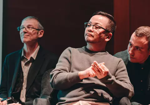 INTERVIU | Toshikazu Kawaguchi, autorul seriei „Până când nu se răcește cafeaua”: „Mi-am dorit să scriu povești pe care oamenii să le citească cu ușurință”