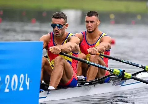 Canotorii valoroși, premiați într-un eveniment de excepție: Gala Canotajului Românesc. Drama lui Alex, bolnav de cancer, i-a impresionat pe sportivii care s-au alăturat campaniei umanitare inițiate de Fundația Ringier