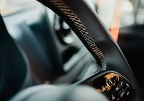 Auto Albaca - soluția sigură pentru carosarea microbuzelor