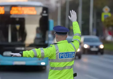 O nouă linie de autobuz, în București. Pe unde circulă 322