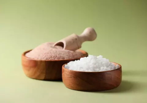 Câtă sare este recomandat să consumi pe zi