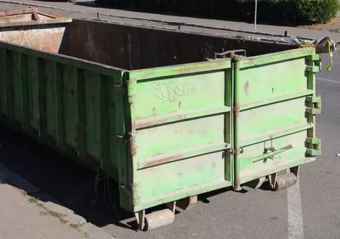 Zona din Constanța unde sunt amplasate săptămâna aceasta containerele pentru depozitarea deşeurilor voluminoase