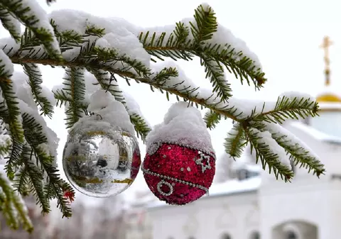 Crăciunul pe rit vechi 2025 – cine îl sărbătorește