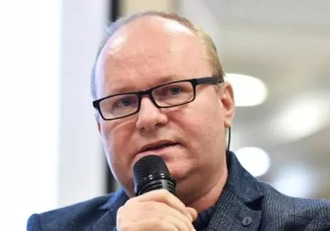 Ce înseamnă scăderea ratingului României și apropierea și mai mult de țările „bananiere”. Economist: „Ar fi de râs, dacă nu de plâns”