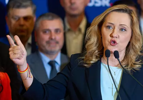 Elena Lasconi, după desecretizarea documentelor CSAT despre Călin Georgescu: „Serviciile aveau informaţii de câteva luni”