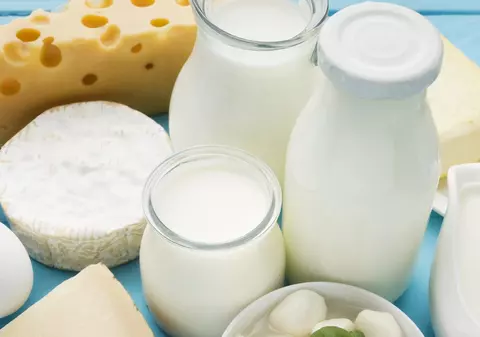 România cumpără tot mai mult lapte din afara țării