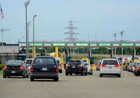 Canada anunţă noi reguli la frontieră, după amenințarea lui Donald Trump privind tarifele vamale de 25% produselor canadiene