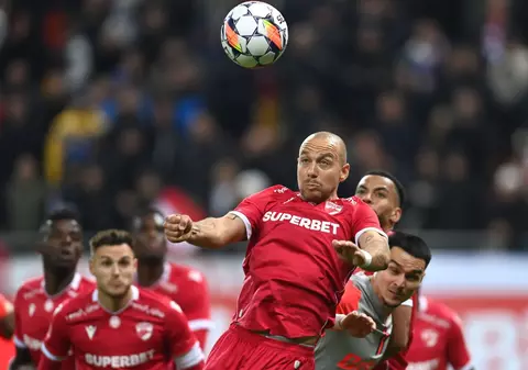 Un fotbalist de la Dinamo București îl caută pe bărbatul care i-a salvat viața fetiței sale, după ce micuța a căzut în lacul Herăstrău