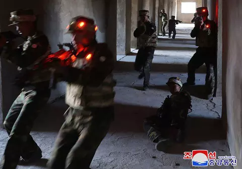 Zeci de soldați din Coreea de Nord au fost uciși sau răniți în ultimele 48 de ore, în regiunea Kursk din Rusia