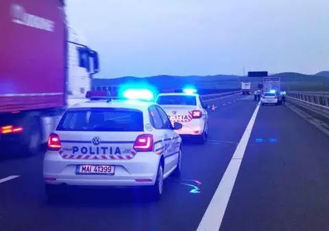 Un tânăr a murit lovit de mai multe mașini, pe Autostrada A1, la Traian Vuia, în Timiș, și a transmis totul live pe Facebook